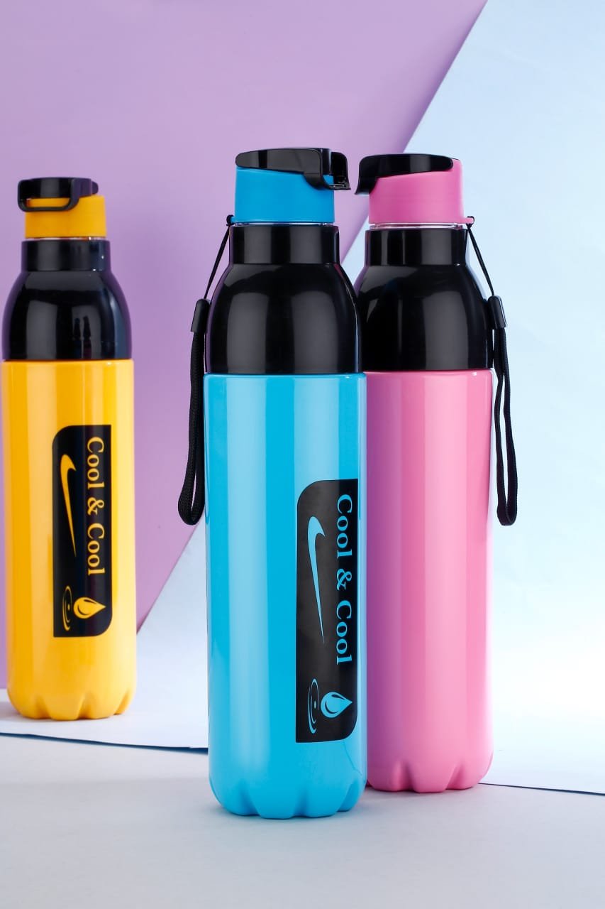 Plastic bottles - Image 3