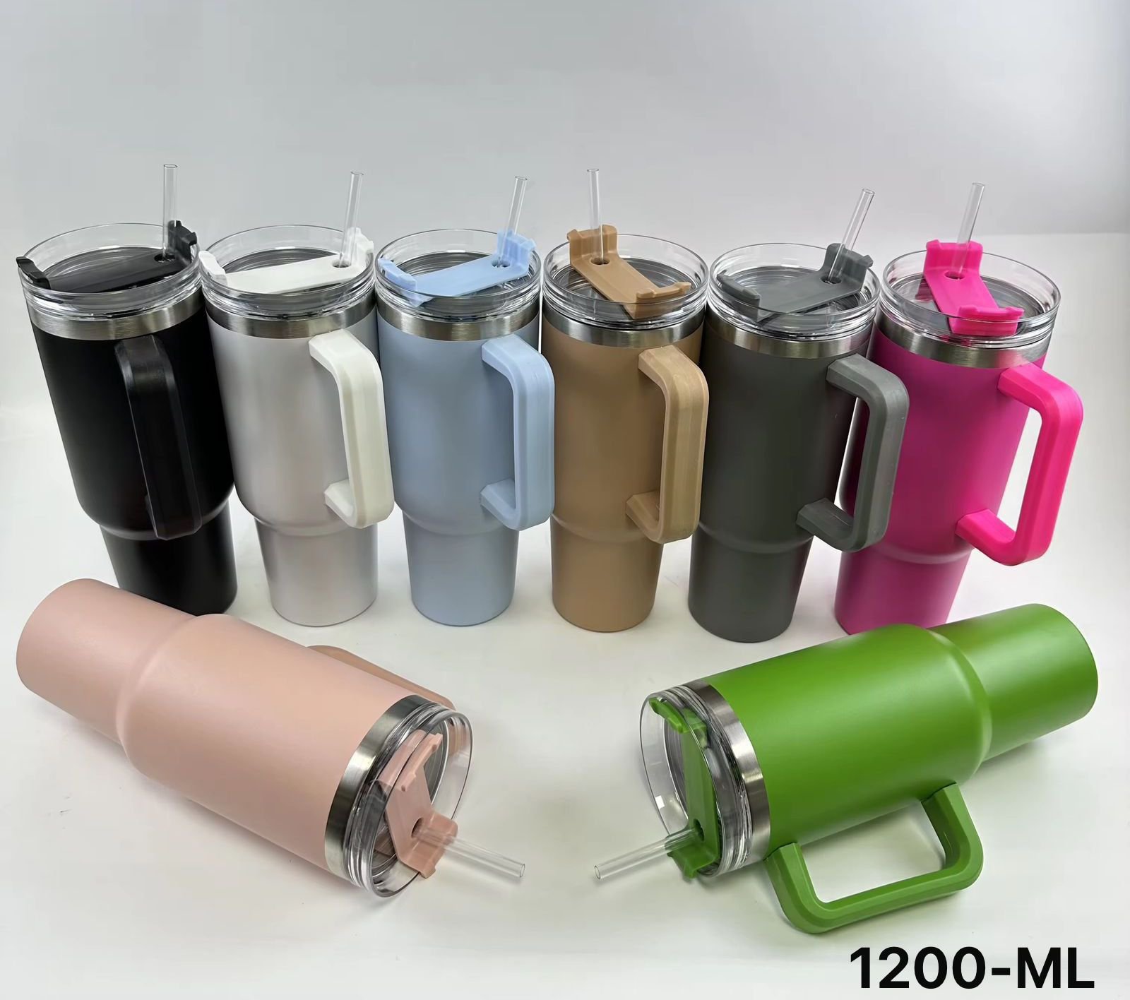 Tumbler with Straw & Handle - Image 2